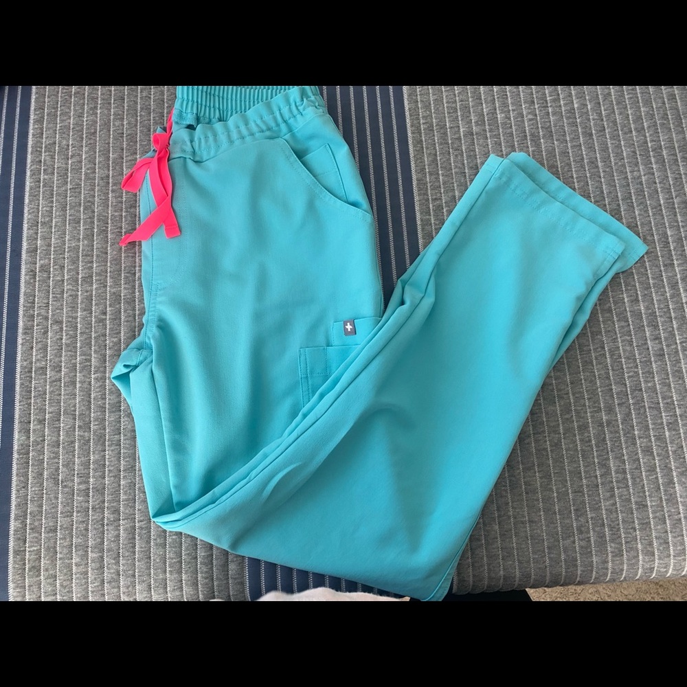 Figs Neon blue XSP Yola scrub pants